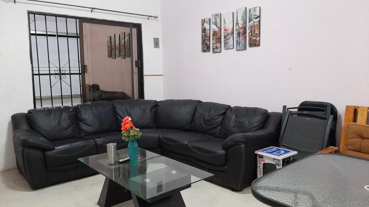 Hostal A 10 Min Del Centro De Veracruz Luaran gambar